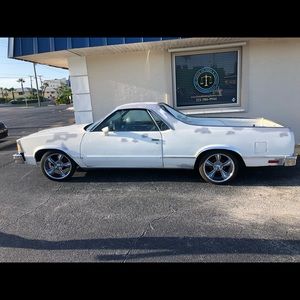 Meet your Posher, Blare